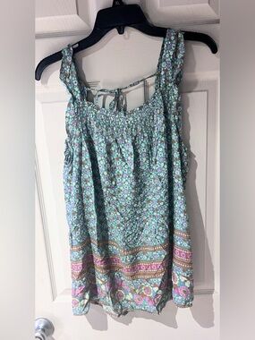 Floral Summer casual Top - Mint Green/ Blue/ pink/wear with jeans. Sz M